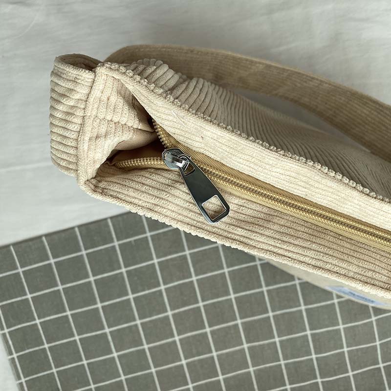 Vászon oldaltáska – Lazán elegáns stílus