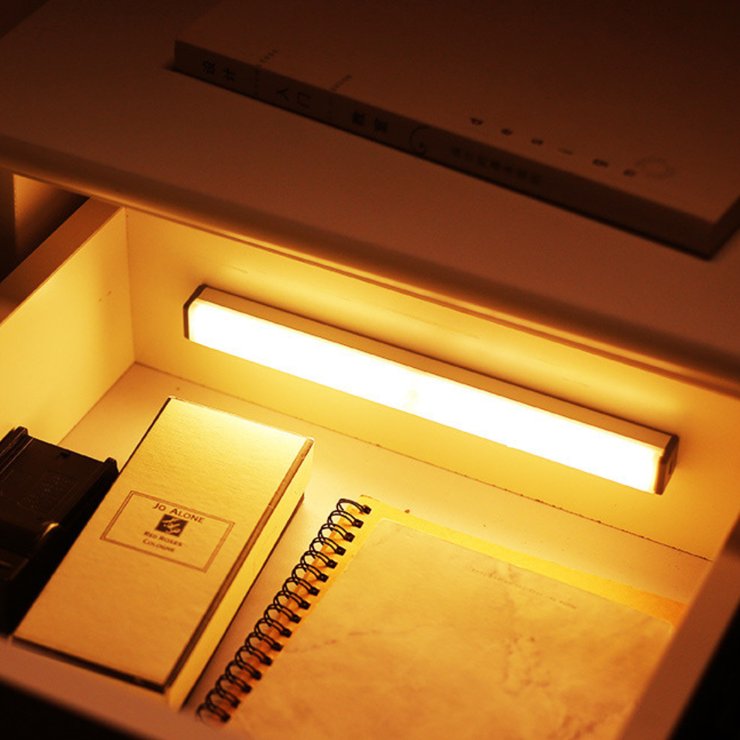 Banda Luminoso — Illuminazione Intelligente Con Sensore Di Movimento