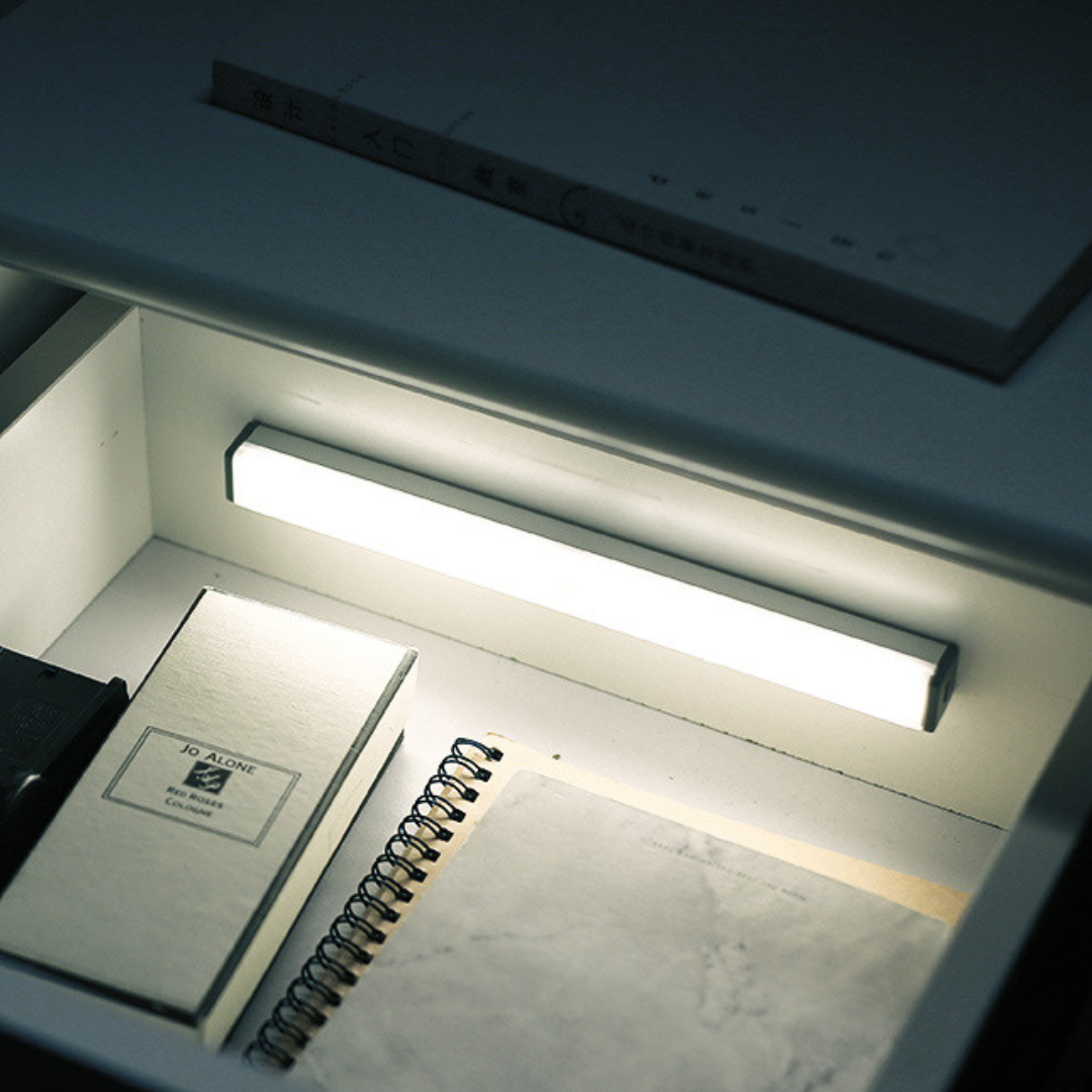 Banda Luminoso — Illuminazione Intelligente Con Sensore Di Movimento