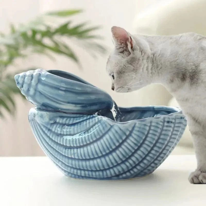 Ceramic Cat Water Fountain – Elegance and Pure Hydration