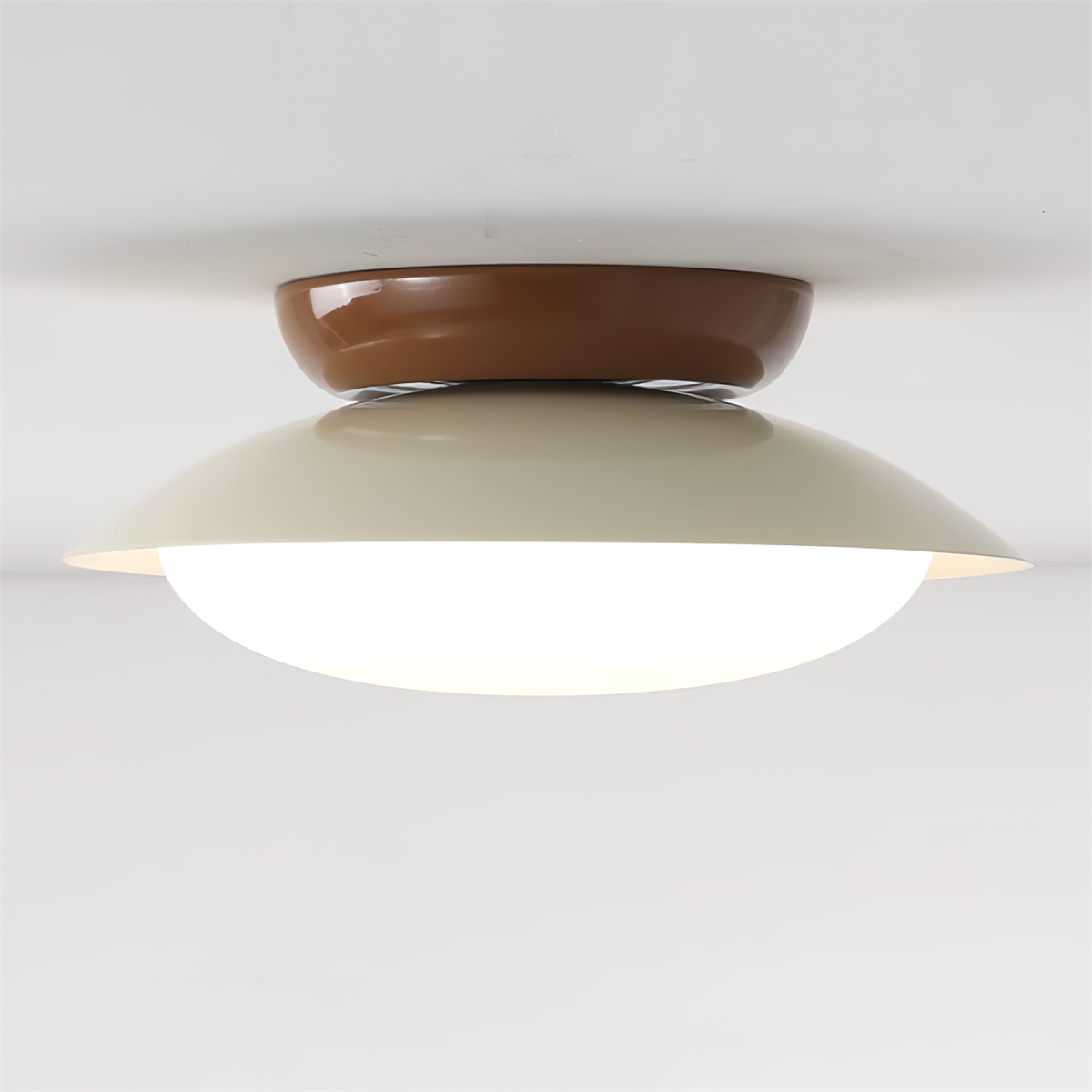 Round LED ceiling light - Natural glow & Discreet elegance