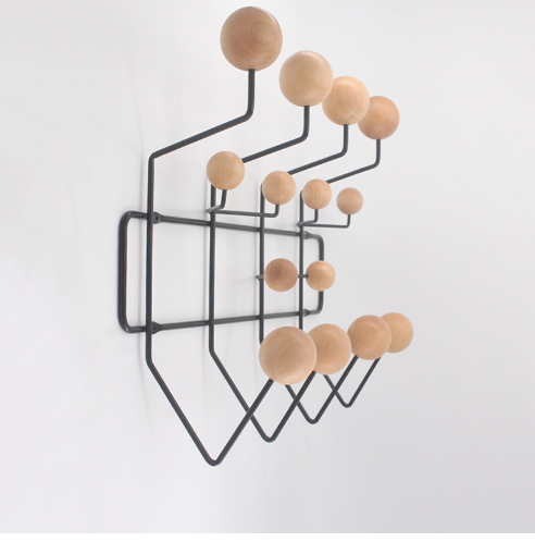 Appendiabiti da Muro – Design Elegante e Funzionale