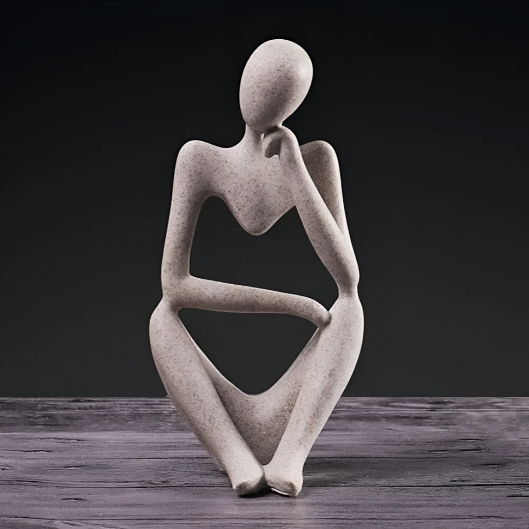 Escultura Abstracta Pensador – Elegancia Contemplativa y Diseño Moderno