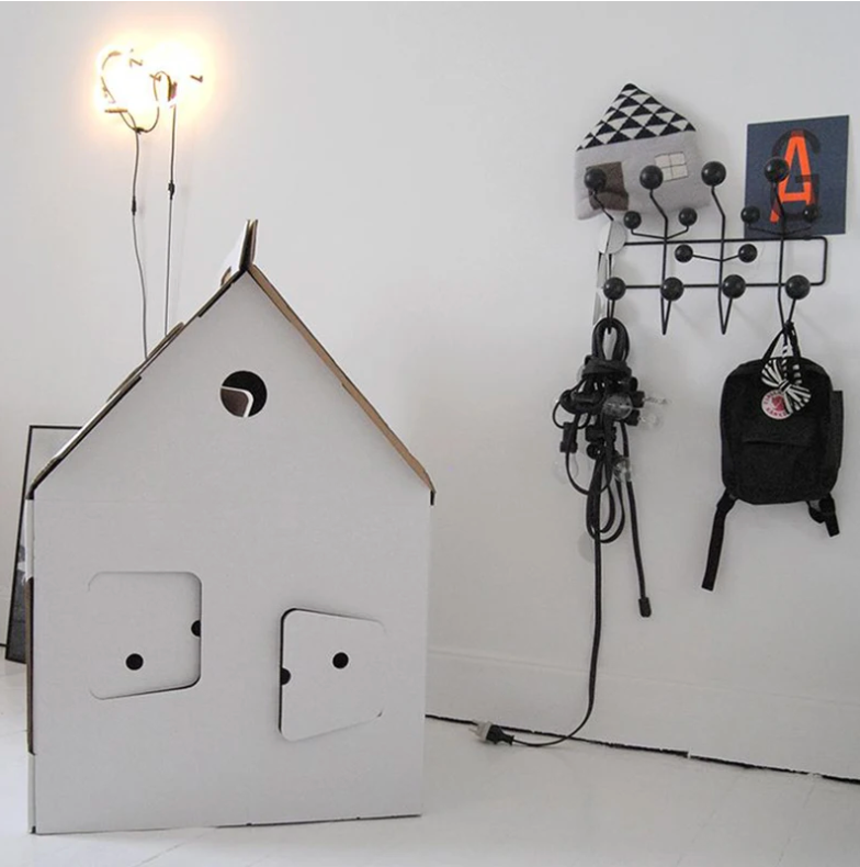 Appendiabiti da Muro – Design Elegante e Funzionale