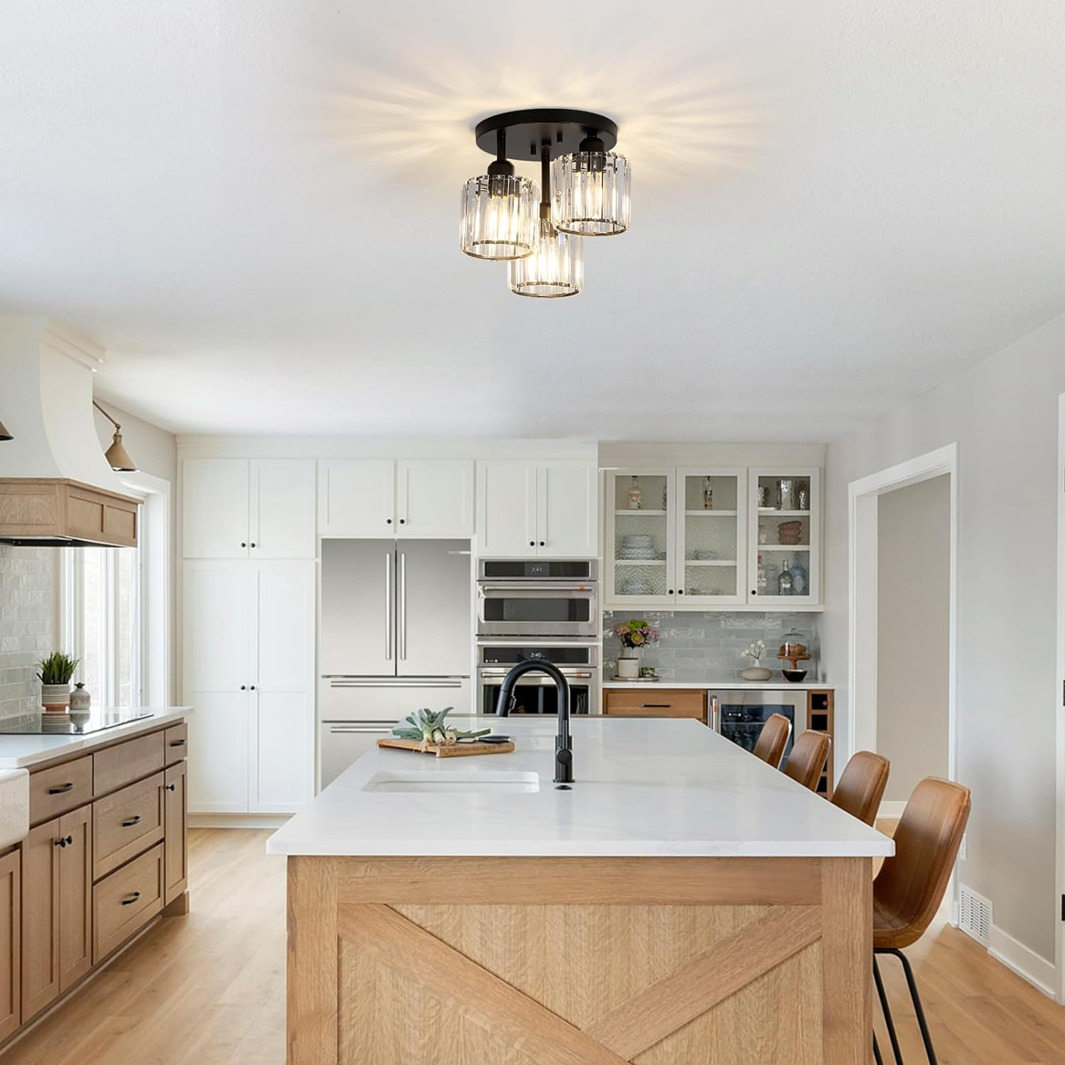 Loftlampe Semi-Nedsænket – Moderne Elegance Og Raffineret Glans