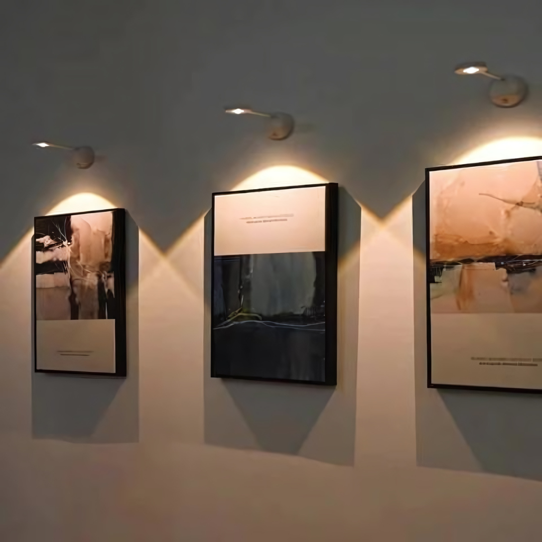 Praktisk Vegglampe – Bevegelsessensor og USB-lading