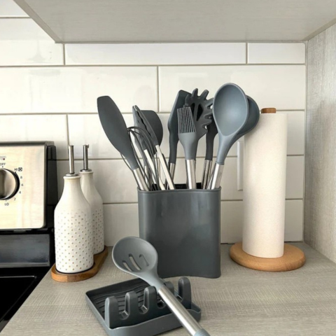 12 Piece Silicone Cookware Set - Complete & Comfortable To Use