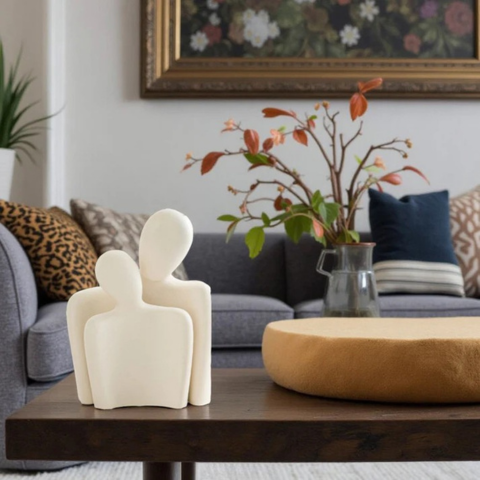 Sculpture Couple Enlacé – Allure Artistique Et Émotionnelle