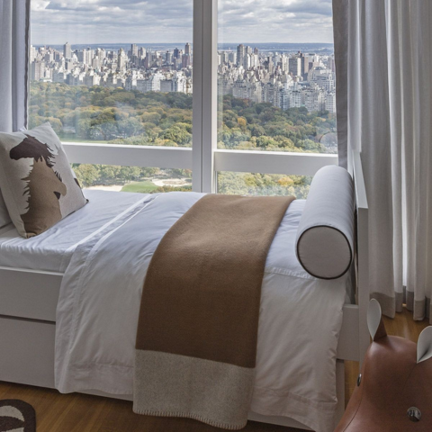 チェック柄 – 現代的なエレガンスと快適さ