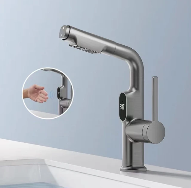 Smart Faucet – Digital Display and Instant Temperature