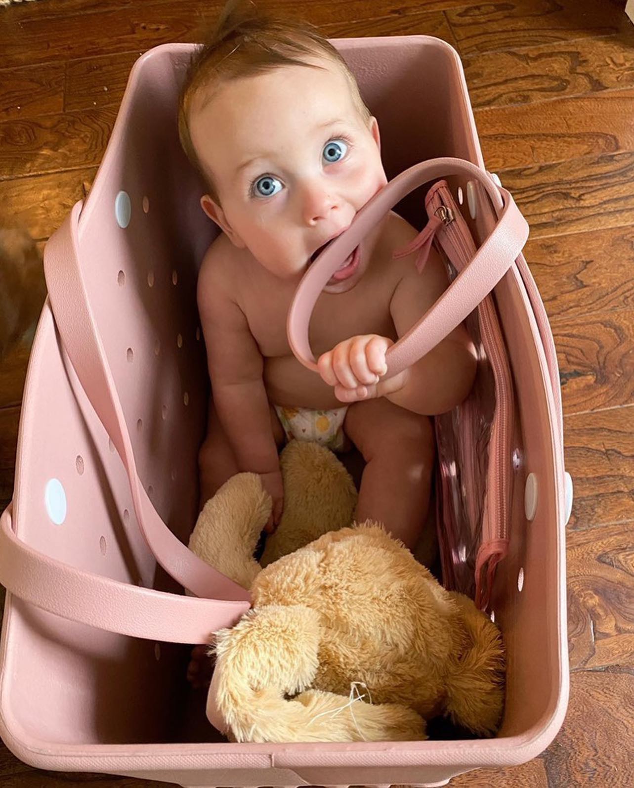 Άκαμπτη τσάντα παραλίας - Πολύχρωμο σχέδιο και μεγάλη χωρητικότητα