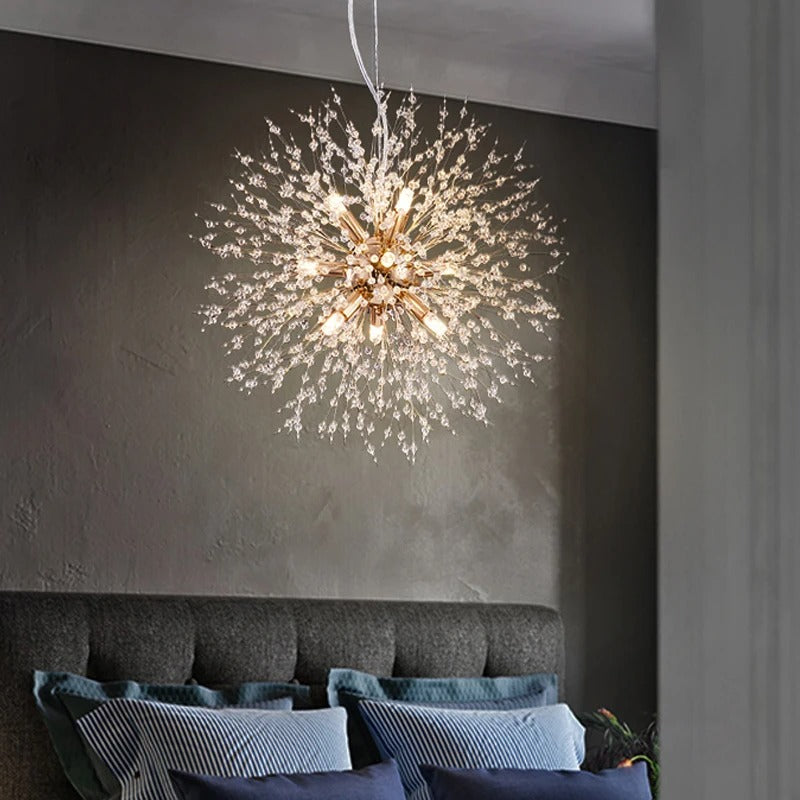 Křišťálový závěsný lustr – Nadčasová elegance a lesk 