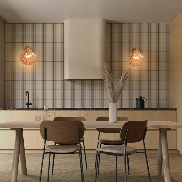 مصباح حائط على شكل صدف – إضاءة أنيقة وبحرية 