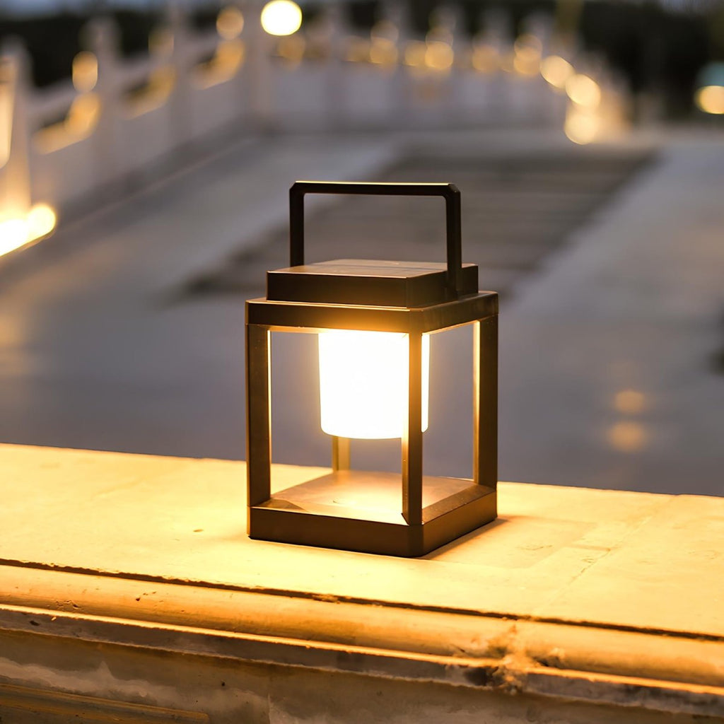 Moderná solárna lampa – elegantné a trvácne osvetlenie 