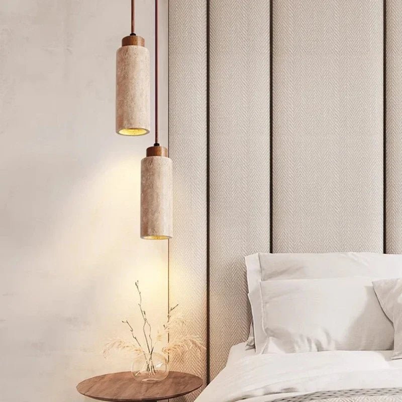 Lampada Sospesa in Pietra Naturale – Eleganza e Autenticità 