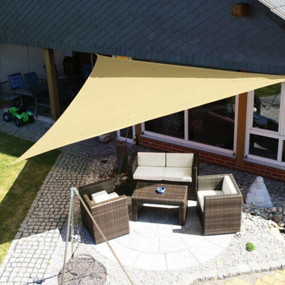 Toldo Impermeable – Protección Solar y Elegancia para Jardín 