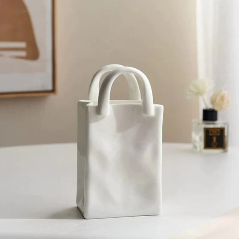 Vaso Decorativo Bolsa de Mano – Toque Chic y Original 